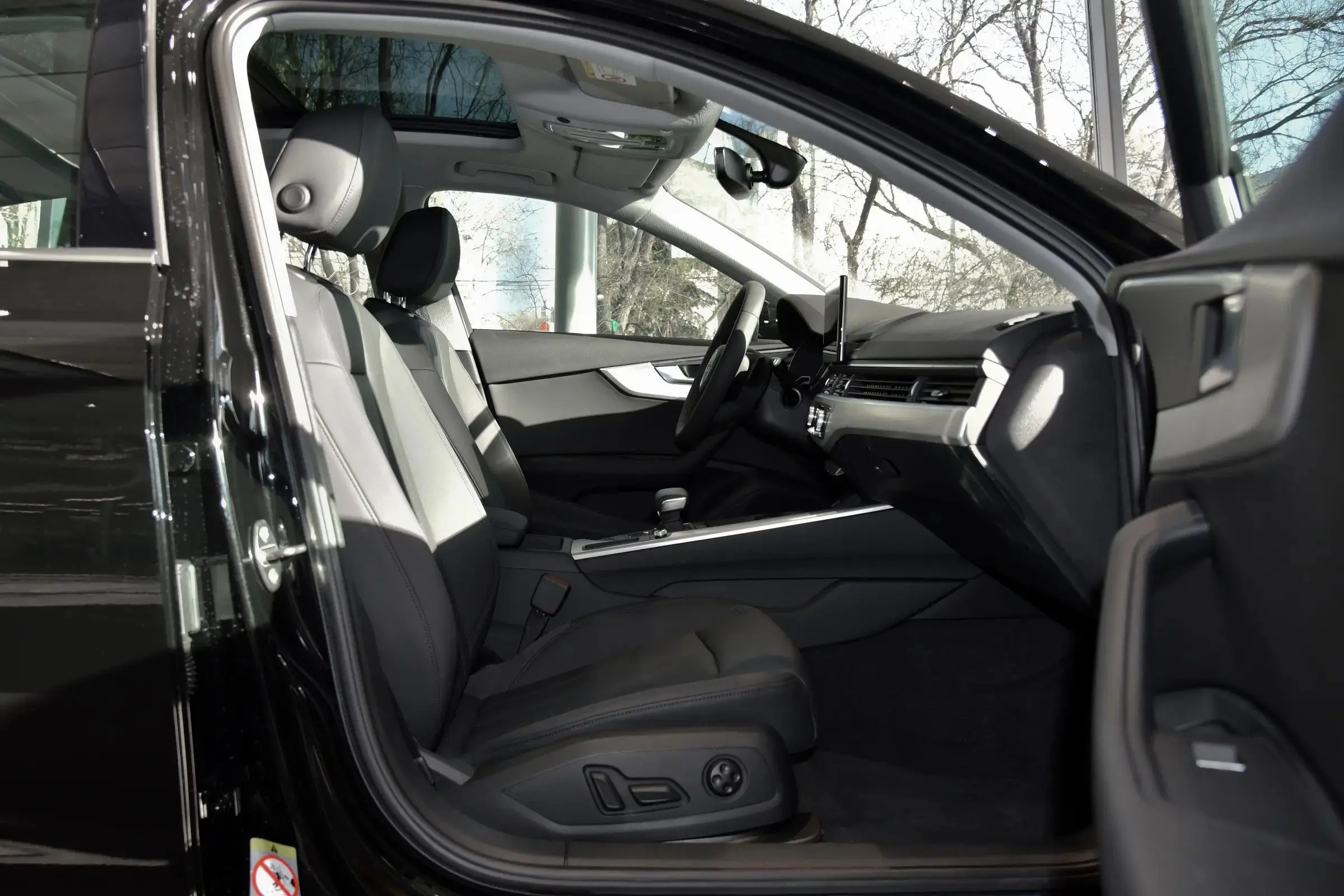 2021 Used car Audi A4 (8)