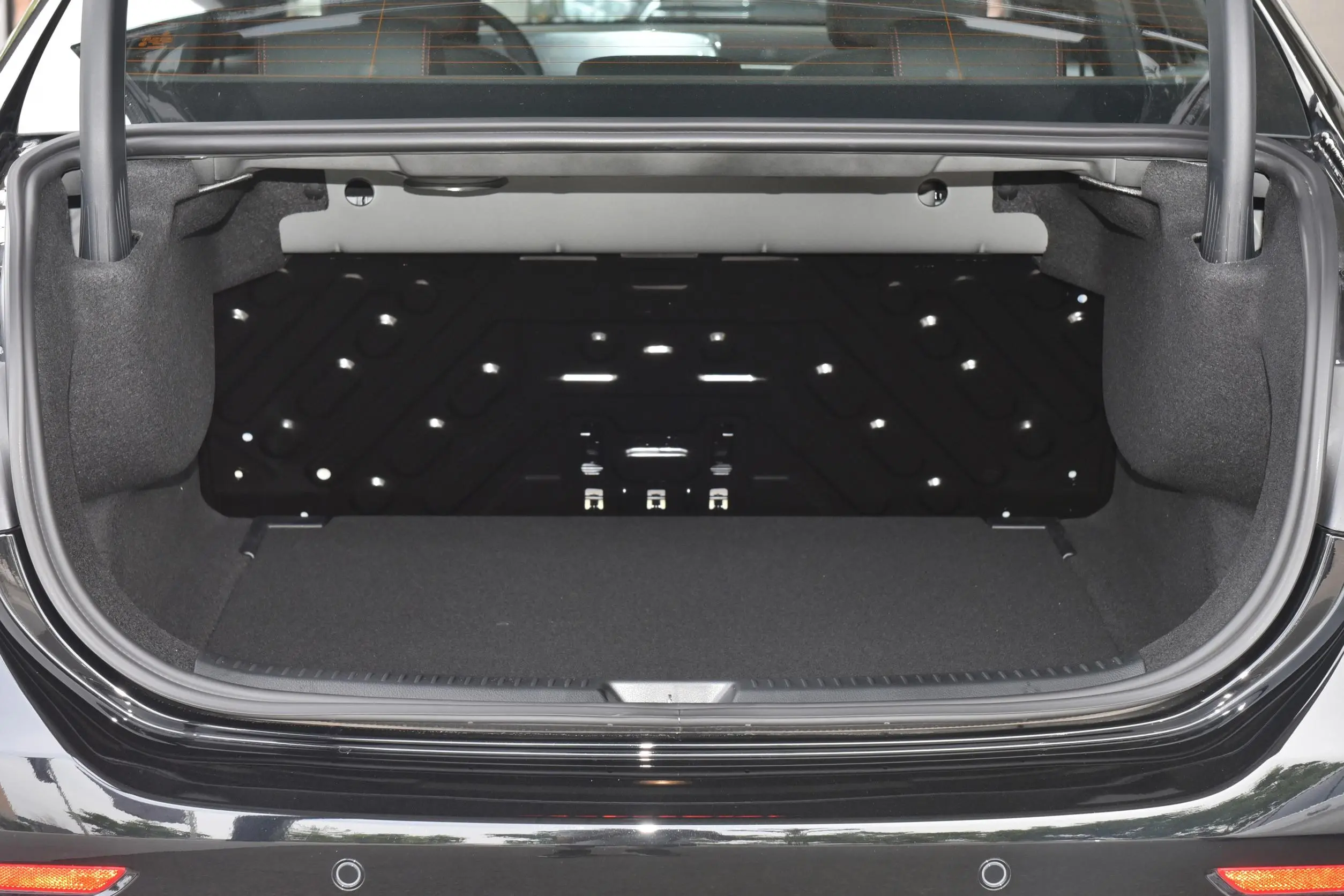2023 Used Benz A Class 200 L (10)
