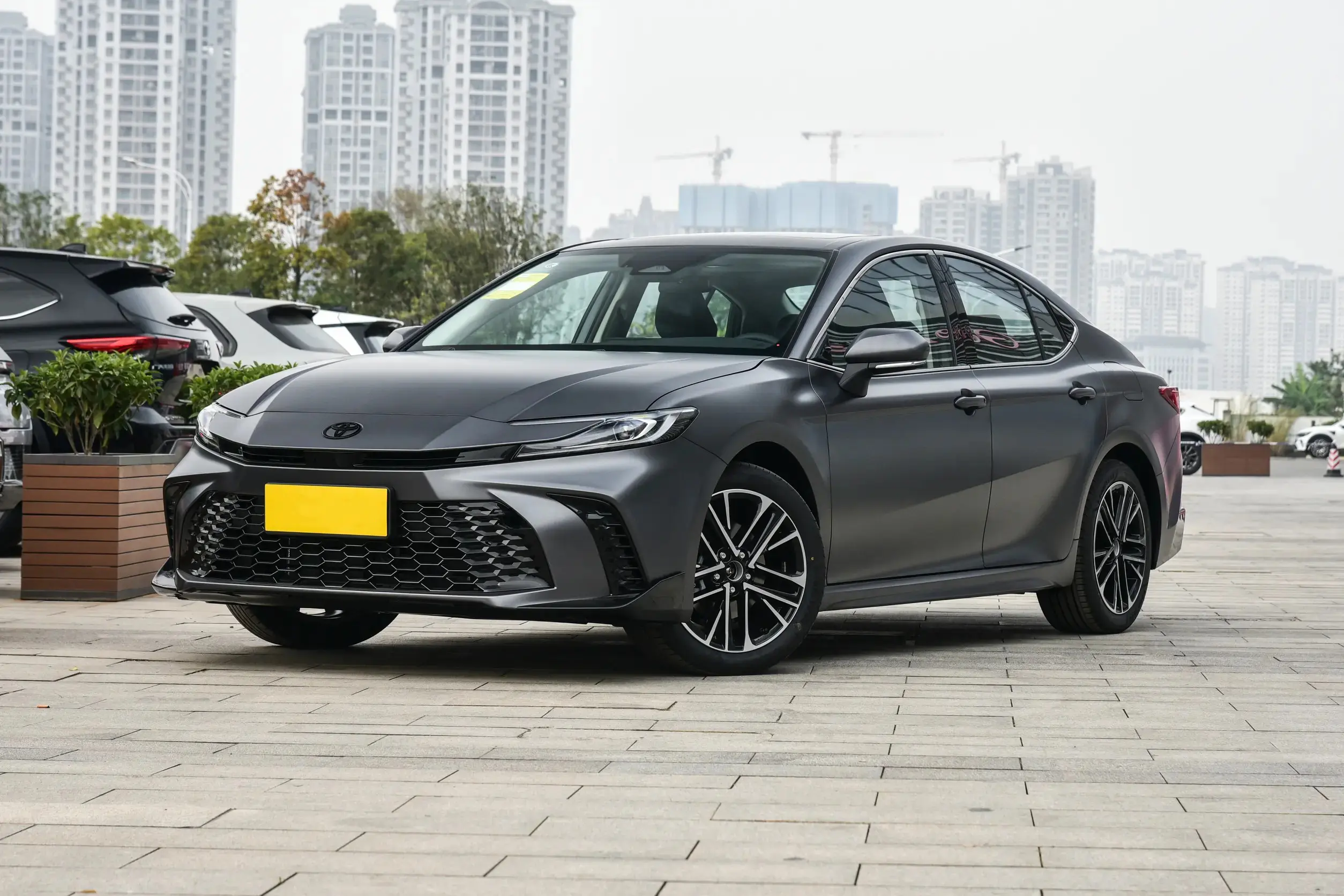 2026 Toyota Camry (10)