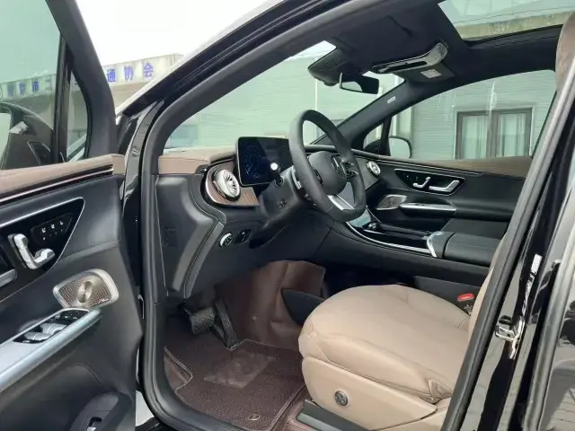 Used Cars 2022 Benz EQE 350 Pioneer Edition (7)