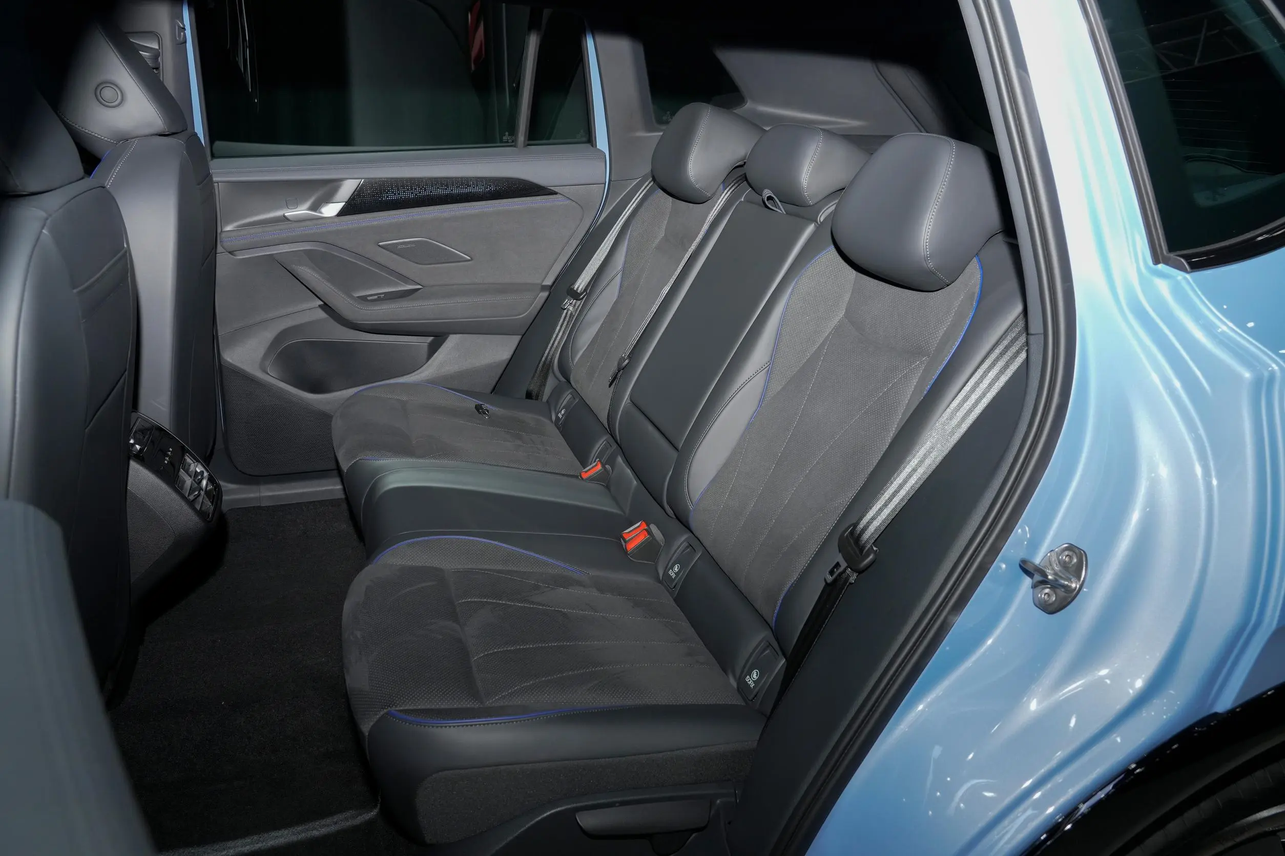 Used VW Tiguan L PRO 2024 (10)