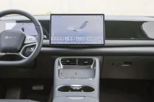 2025 byd sealion 06 ev 605 pro center console