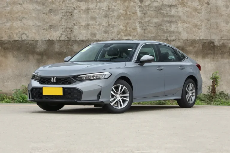 2026 Honda Civic 1.5T front three-quarter view