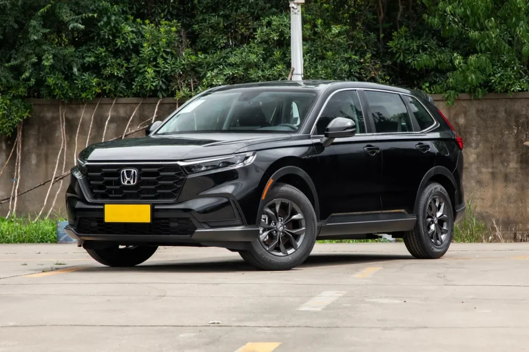2026 Honda CR-V black exterior, front three-quarter view