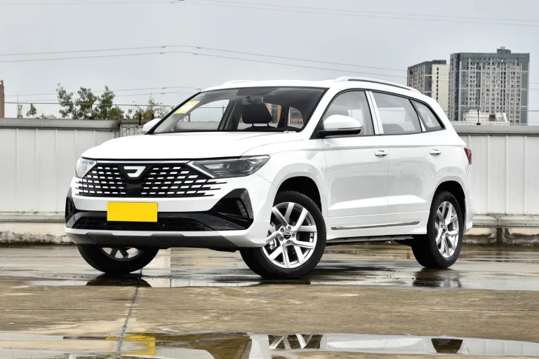 2026 Jetta VS7 front three-quarter view