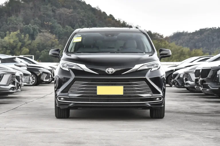 2026 Toyota Sienna Hybrid front view