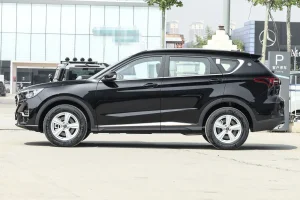 2025 jetour x70 1 5t manual beyond jetour x70 2025 04 black side profile