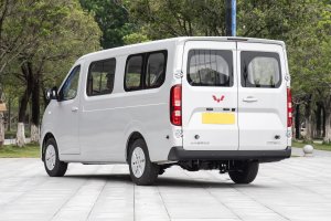 2026 wuling yangguang l rear three quarter