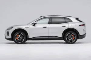 2027 changan qiyuan q06 q06 09 white profile studio