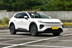 2027 changan qiyuan q06 q06 11 white front outdoors